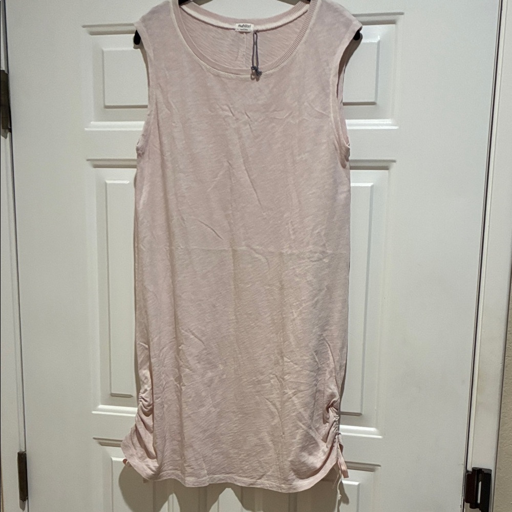 Hello nite nwot Pink sleep shirt